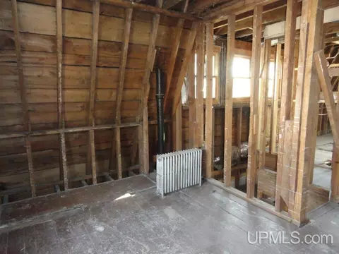 109 E Chocolay, Munising, MI 49862 photo 13