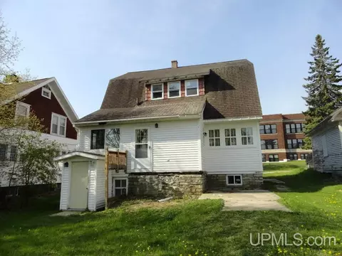 109 E Chocolay, Munising, MI 49862 photo 15