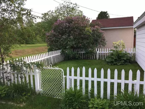 762 Juniper, Ishpeming, MI 49849 photo 26