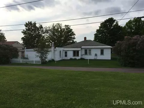 762 Juniper, Ishpeming, MI 49849 photo 27