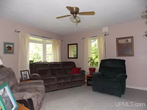 25391 Pine, Covington, MI 49919 photo 10