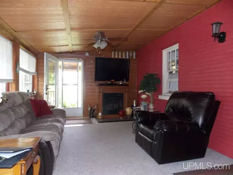 25391 Pine, Covington, MI 49919 photo 6