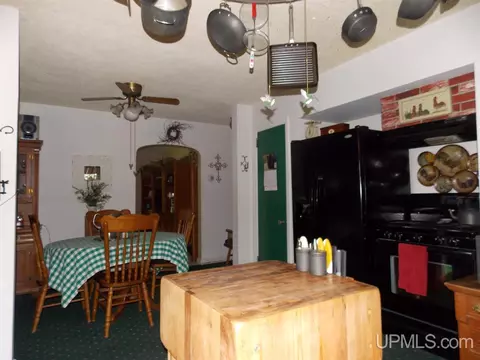 25391 Pine, Covington, MI 49919 photo 5