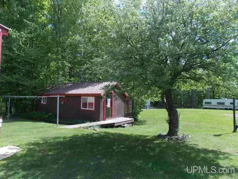 25391 Pine, Covington, MI 49919 photo 28
