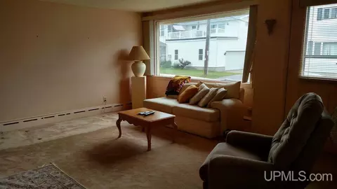 209 N Third, Ishpeming, MI 49849 photo 5