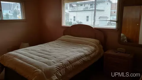 209 N Third, Ishpeming, MI 49849 photo 7