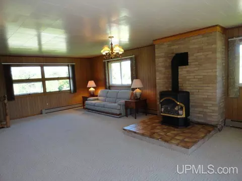 n6694 Connors Road, Munising, MI 49862 photo 6