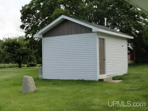 n6694 Connors Road, Munising, MI 49862 photo 4