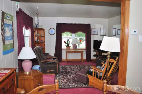 46 3rd, South Range, MI 49963 photo 17