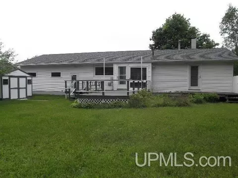1071 E Riverview, Ishpeming, MI 49849 photo 2