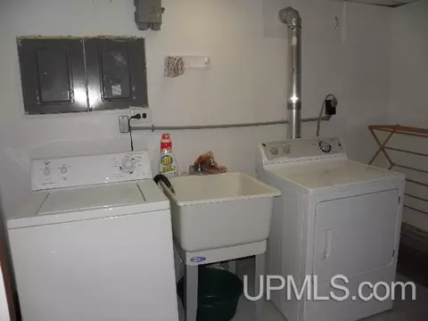 1071 E Riverview, Ishpeming, MI 49849 photo 20