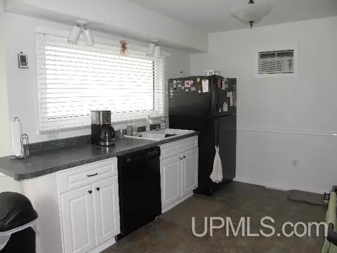 1071 E Riverview, Ishpeming, MI 49849 photo 5