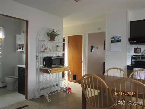 211 Cherry, Munising, MI 49862 photo 6