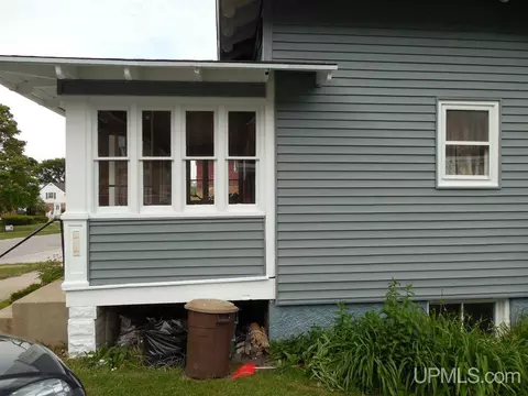 211 Cherry, Munising, MI 49862 photo 7