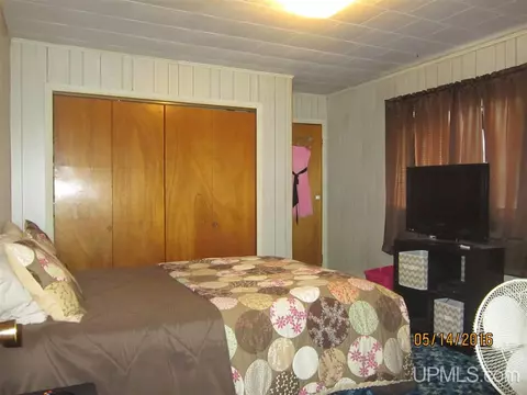 211 Cherry, Munising, MI 49862 photo 19