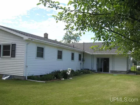 4375 M, Escanaba, MI 49829 photo 19