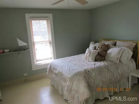 725 N First, Ishpeming, MI 49849 photo 15