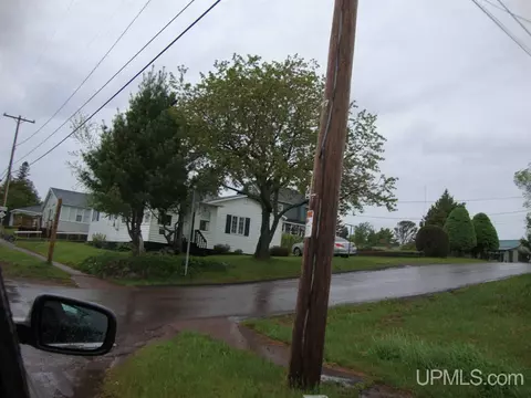 521 Second, Mohawk, MI 49950 photo 2
