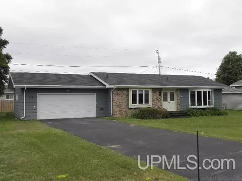 225 S Marigold, Ishpeming, MI 49849 photo 24
