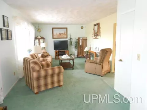 19769 Mcrae, Ewen, MI 49925 photo 5