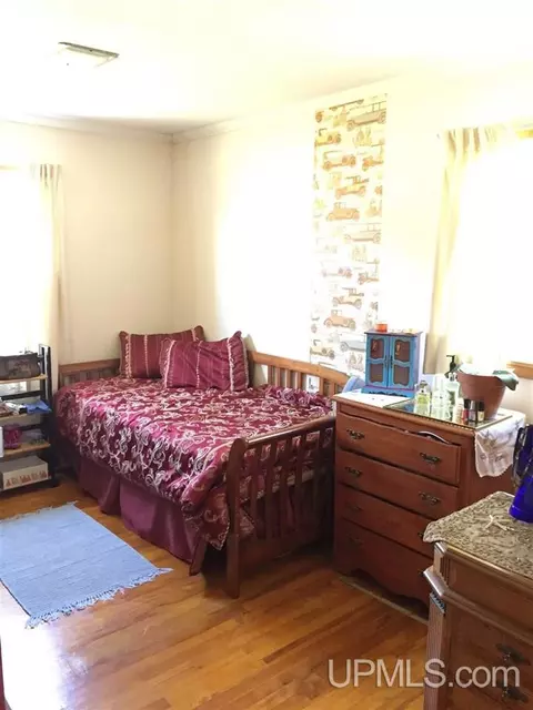 838 Palms, Ishpeming, MI 49849 photo 8