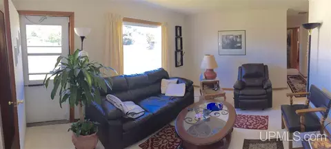 838 Palms, Ishpeming, MI 49849 photo 5