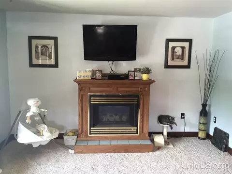 584 Jasper, Ishpeming, MI 49849 photo 3