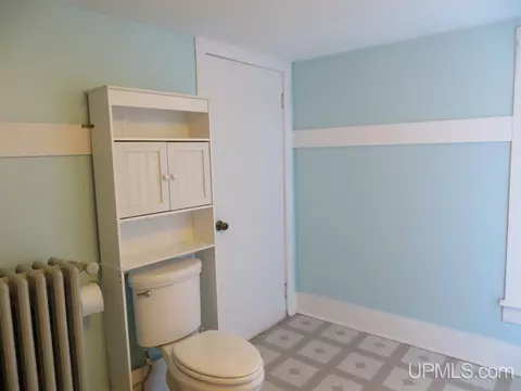 912 N Third, Ishpeming, MI 49849 photo 17