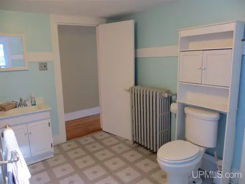 912 N Third, Ishpeming, MI 49849 photo 20