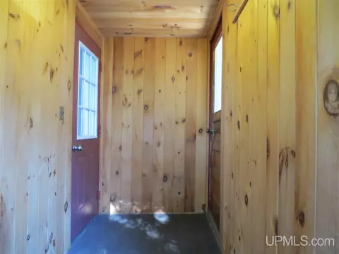912 N Third, Ishpeming, MI 49849 photo 32