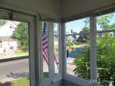 912 N Third, Ishpeming, MI 49849 photo 12