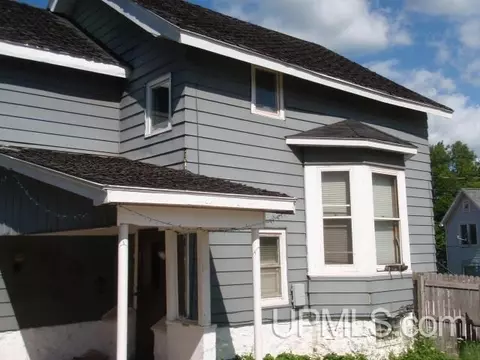 640 E Division, Ishpeming, MI 49849 photo 6