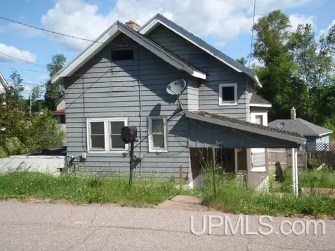 640 E Division, Ishpeming, MI 49849 photo 7