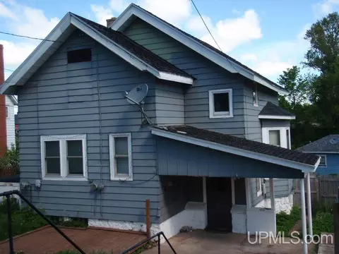 640 E Division, Ishpeming, MI 49849 photo 18