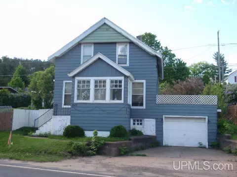640 E Division, Ishpeming, MI 49849 photo 1