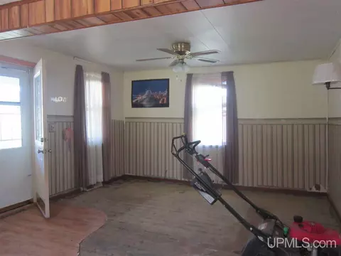 215 Hemlock, Munising, MI 49862 photo 19