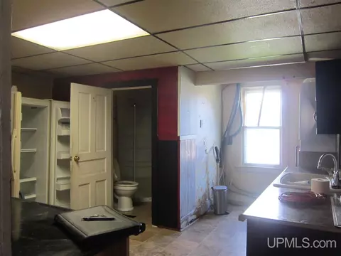 215 Hemlock, Munising, MI 49862 photo 9