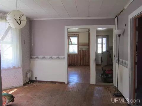 215 Hemlock, Munising, MI 49862 photo 16