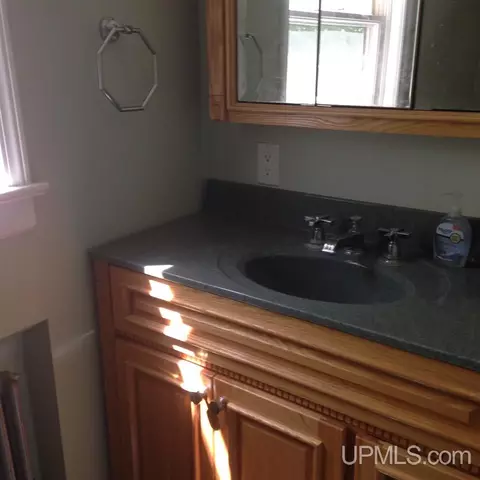 200 W Euclid, Ishpeming, MI 49849 photo 9