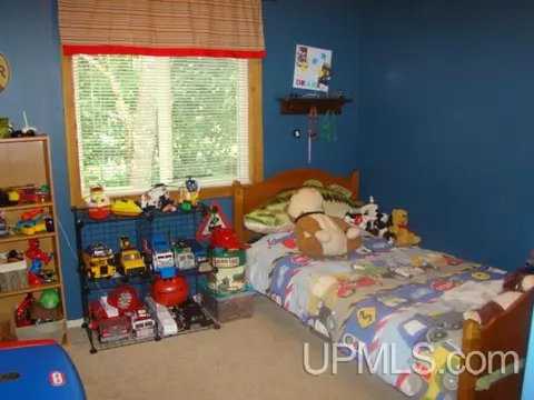 125 Marble, Ishpeming, MI 49849 photo 6
