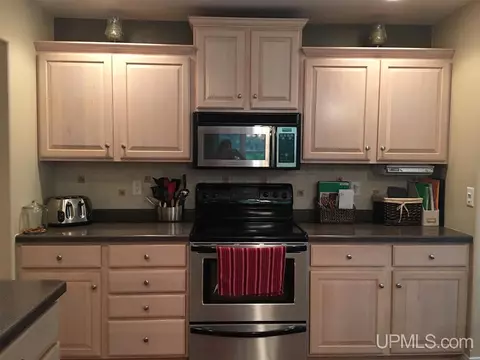 1650 Ellsworth, Ishpeming, MI 49849 photo 9