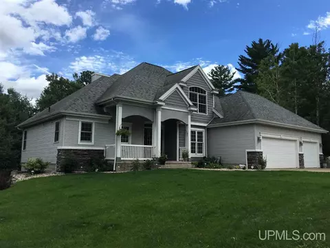 1650 Ellsworth, Ishpeming, MI 49849 photo 1