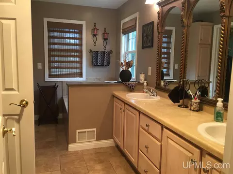 1650 Ellsworth, Ishpeming, MI 49849 photo 21