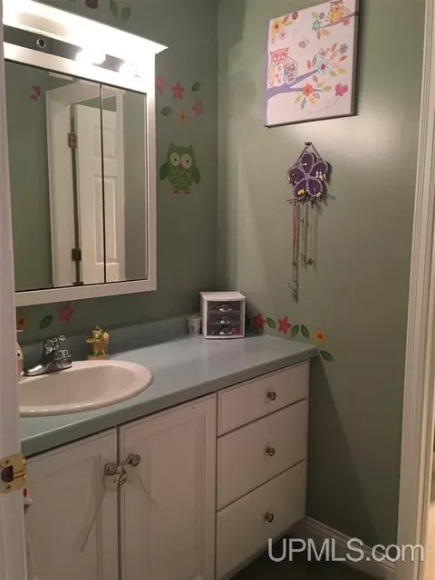 1650 Ellsworth, Ishpeming, MI 49849 photo 25