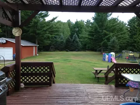 4843 Danforth, Escanaba, MI 49829 photo 14