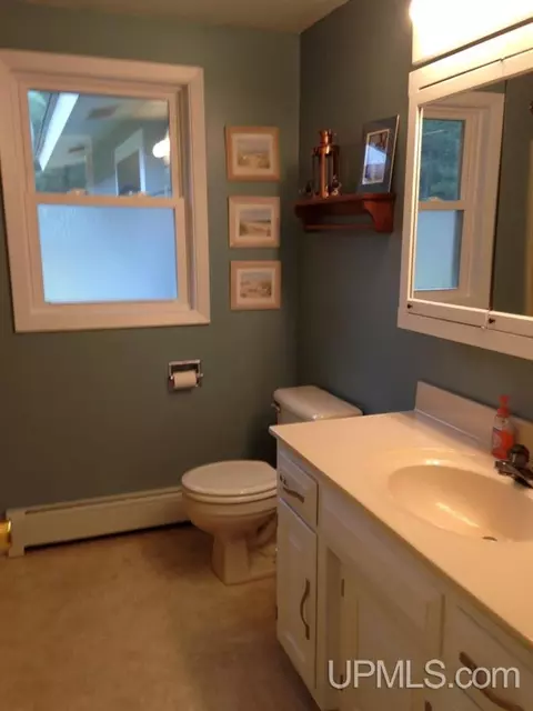 4843 Danforth, Escanaba, MI 49829 photo 12