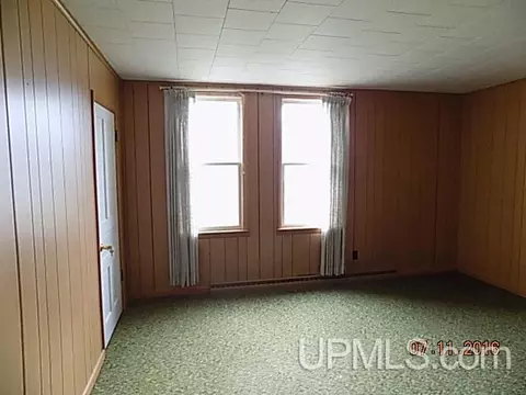 2100 Deer Lk, Ishpeming, MI 49849 photo 10