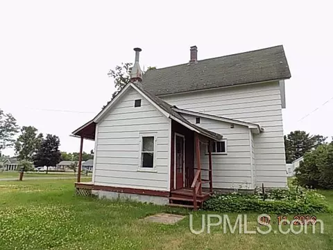 2100 Deer Lk, Ishpeming, MI 49849 photo 3