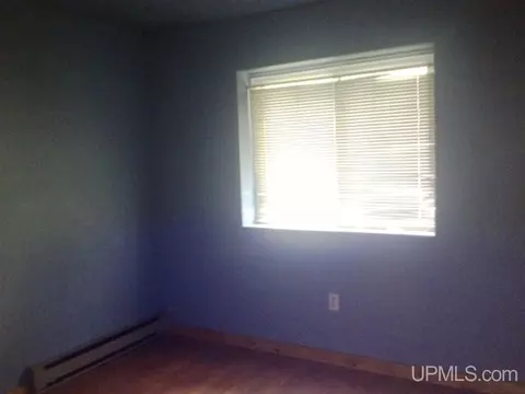 6601 M, Escanaba, MI 49829 photo 9