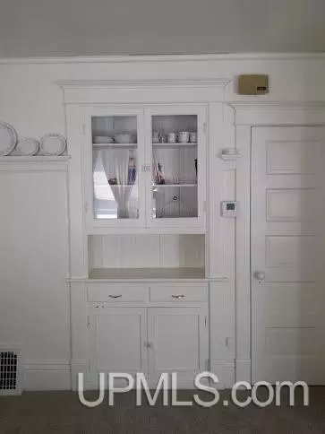1020 Summit, Hancock, MI 49930 photo 11
